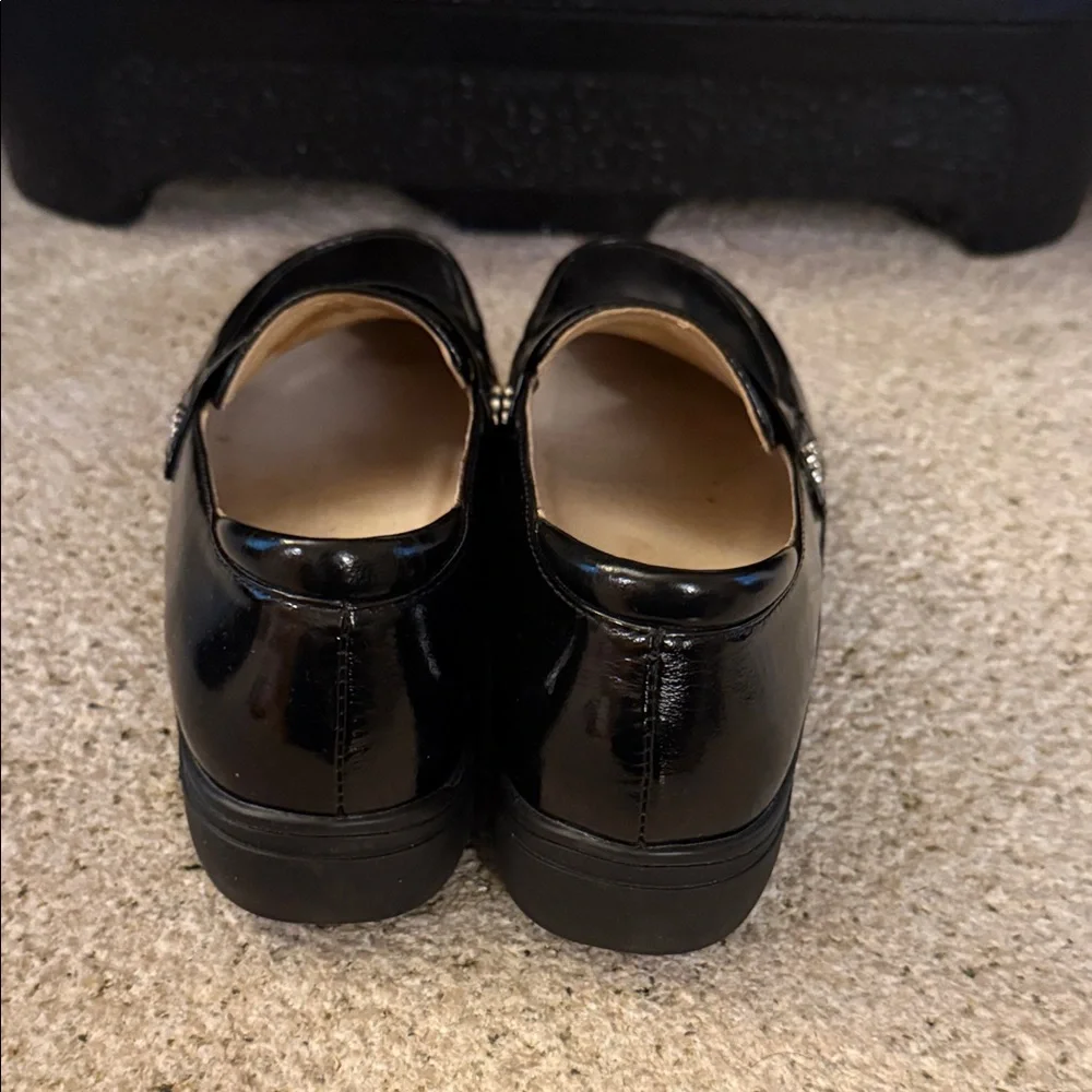 Alegria Women’s Shiny Black Slip-On Loafers Size 35 (5) - Picture 4 of 6